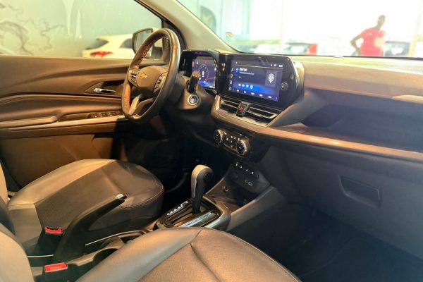 WhatsApp Image 2025-12-10 at 16.45.49 (2)