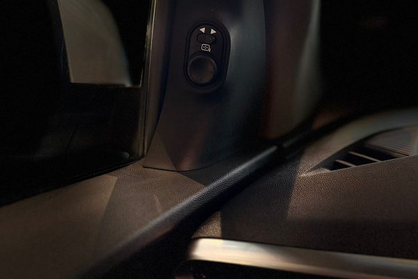 WhatsApp Image 2025-12-10 at 16.45.51