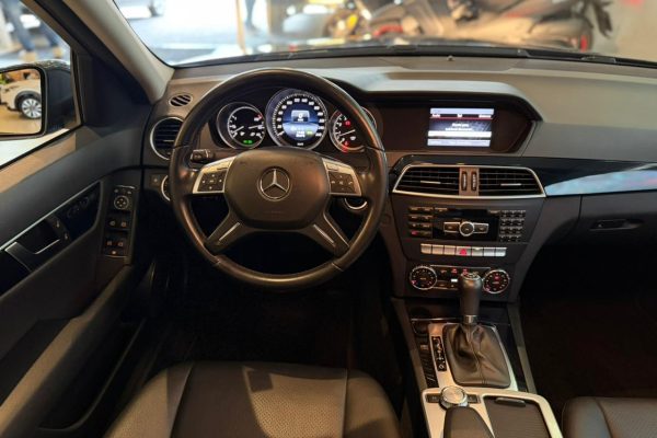 WhatsApp Image 2026-01-09 at 13.46.56 (1)