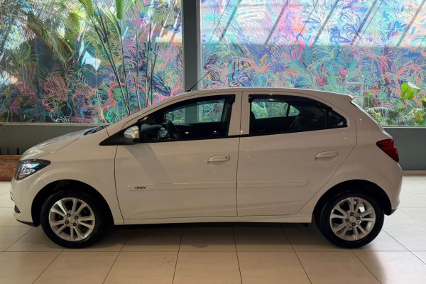 WhatsApp Image 2026-04-06 at 15.45.38 (3)